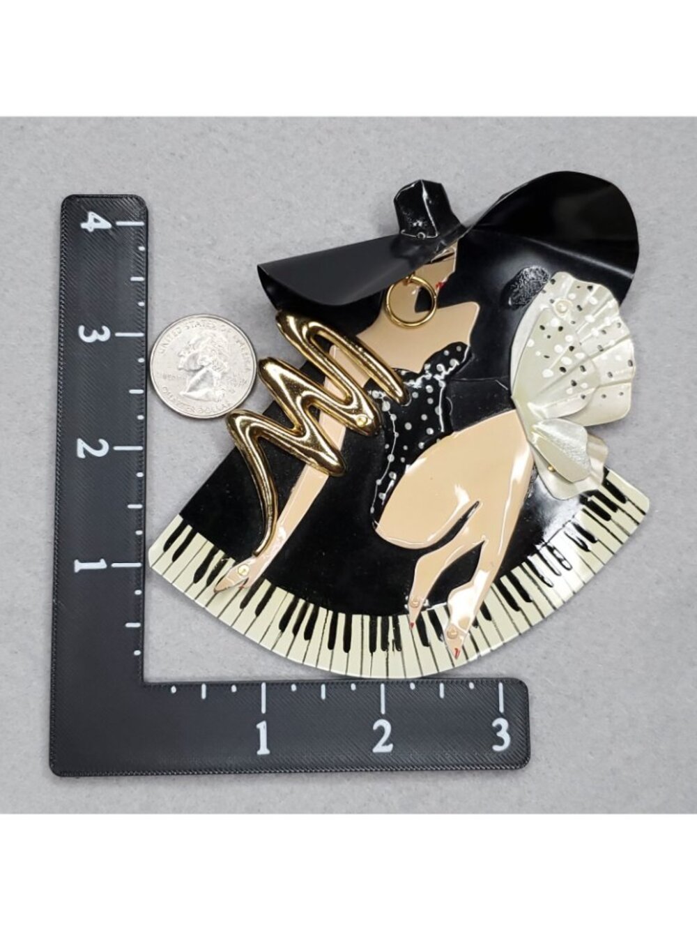 Vintage Brooch Statement Black Gold Tone Pin Up Women Piano Artisan Signed 4" - Picture 9 of 9